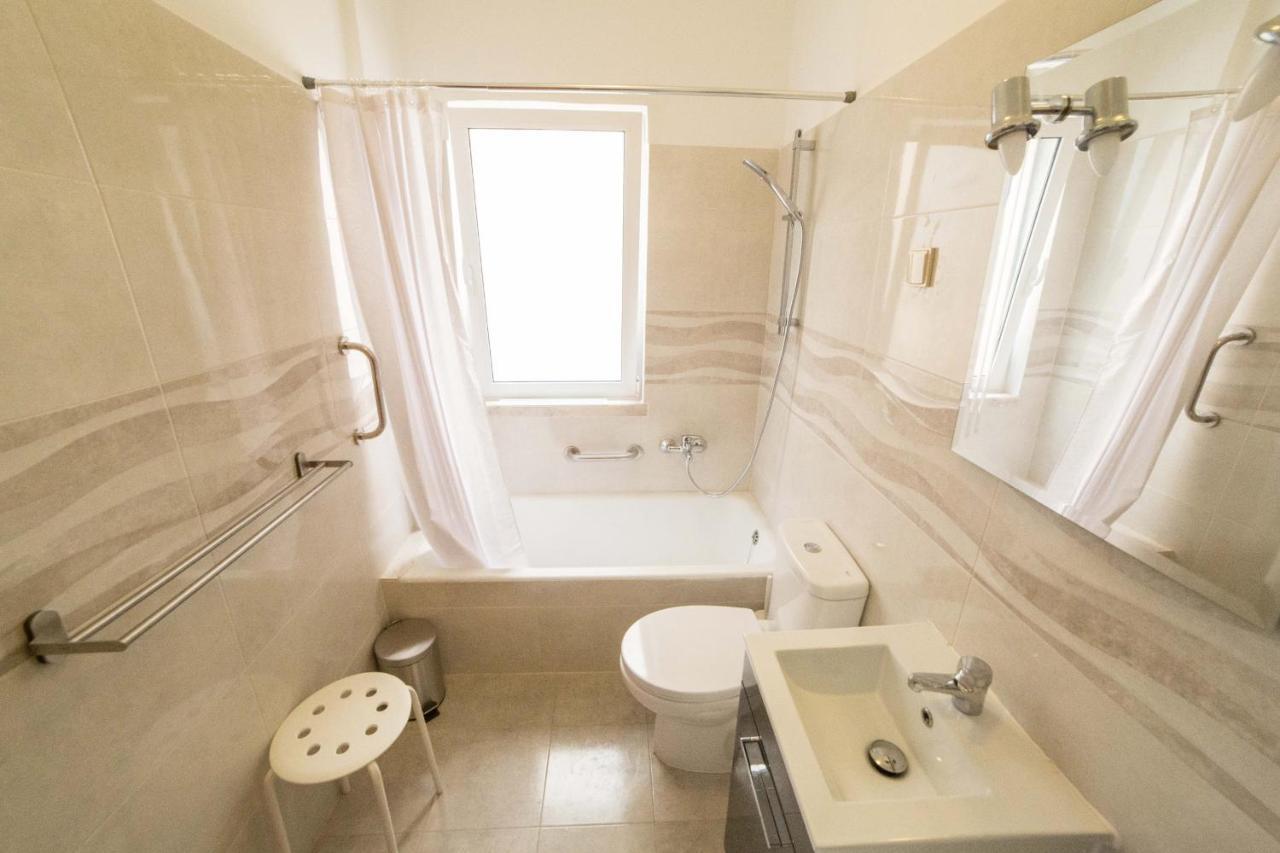 Flh Gulbenkian Flat With Balcony Apartman Lisboa Kültér fotó